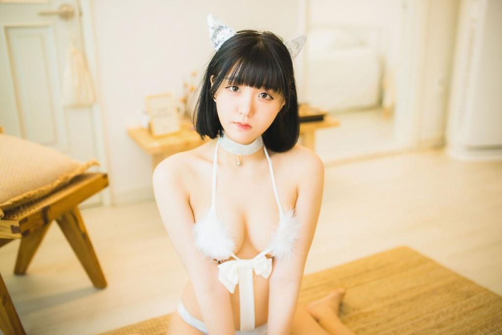 Jeong Jenny (정제니) – Jenny is cute #2 – Moon Night Snap (52 photos)