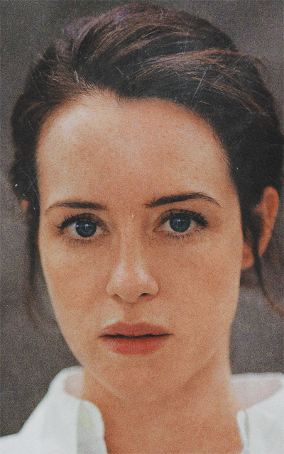 Claire Foy 8MfCm0pS_o