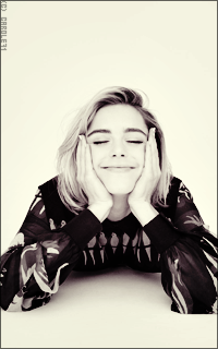 Kiernan Shipka LfYTtyiq_o