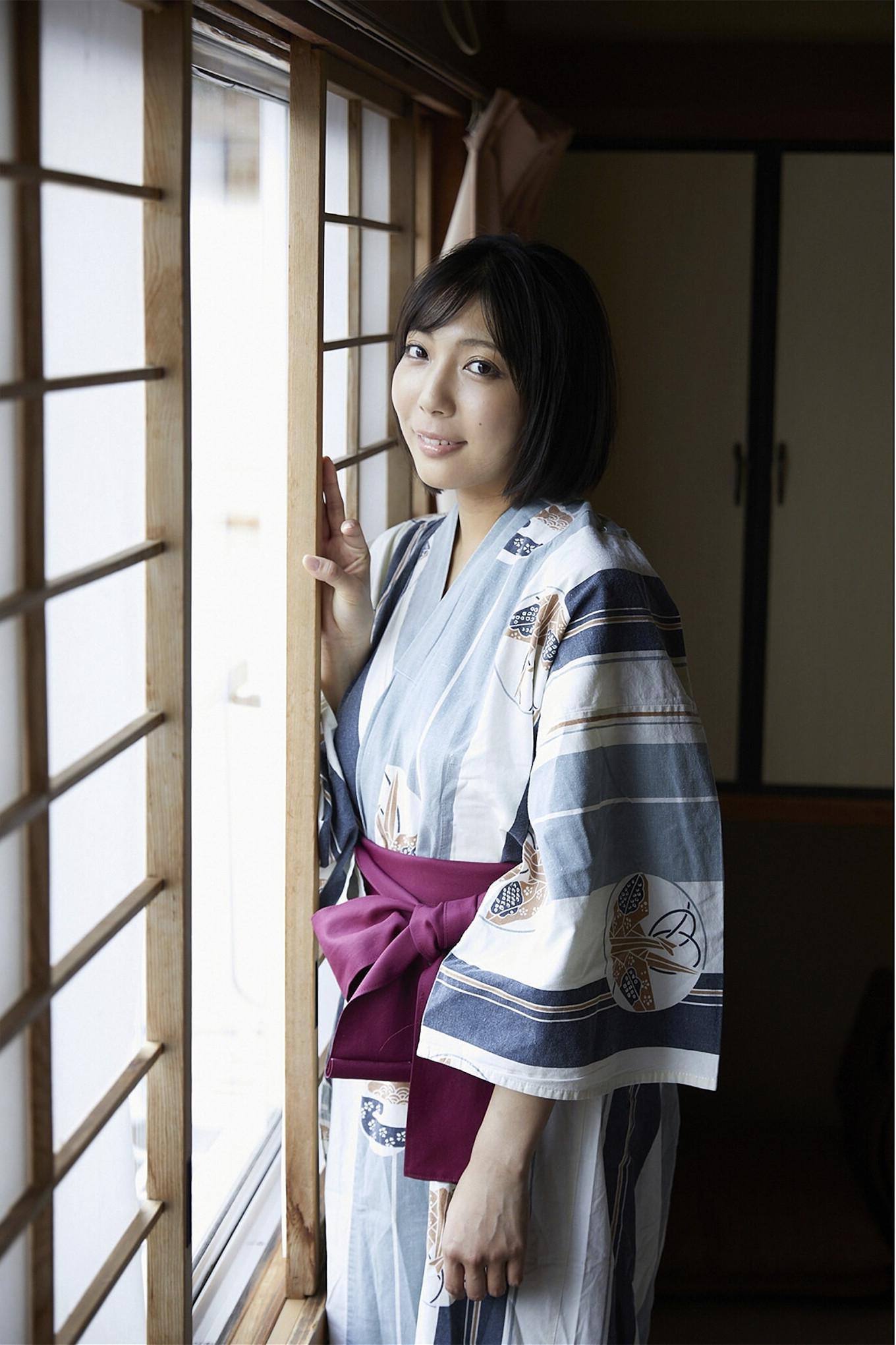 Marina Asakura 麻倉まりな, 写真集 「愛のマリーナ」 Set.03(3)
