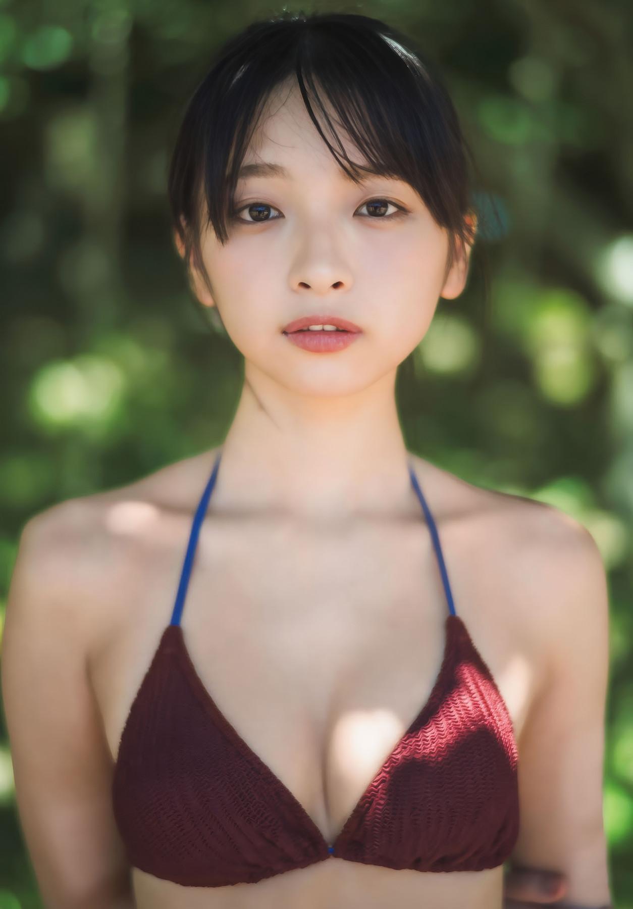 Runa Ichinose 一ノ瀬瑠菜, Shonen Magazine 2025 No.39 (週刊少年マガジン 2025年39号)(5)