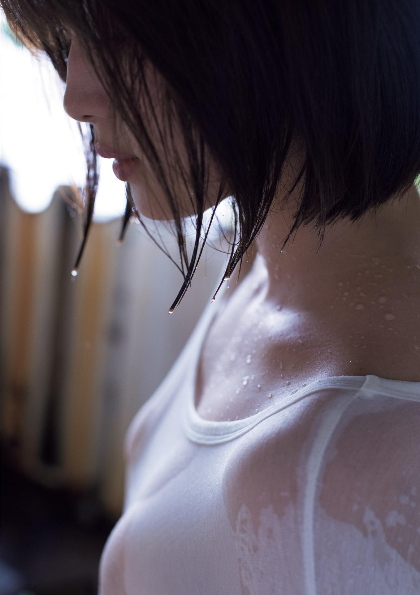 Ruka Kitano 北野瑠華, 1st写真集 「触れて、みる？」 Set.01(22)