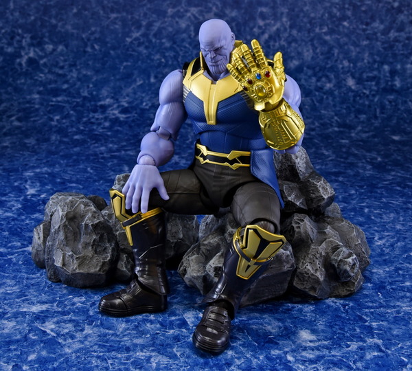 Avengers - Infinity Wars (S.H. Figuarts / Bandai) - Page 16 VZAKKras_o