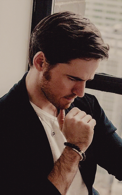 aktor - Colin O'Donoghue BmAdmajQ_o