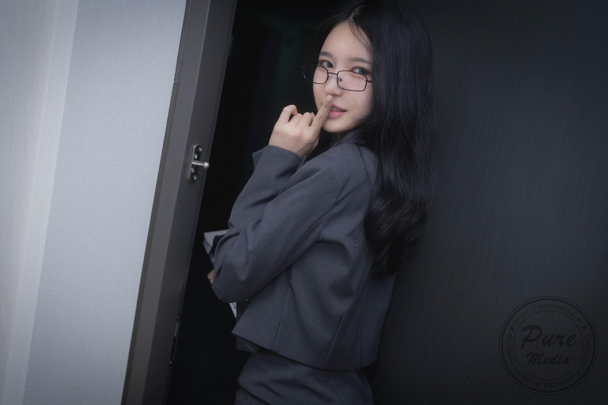 Pure Media Vol.224: Yeha (예하) - The Secret XXX Class (90 photos)(89)