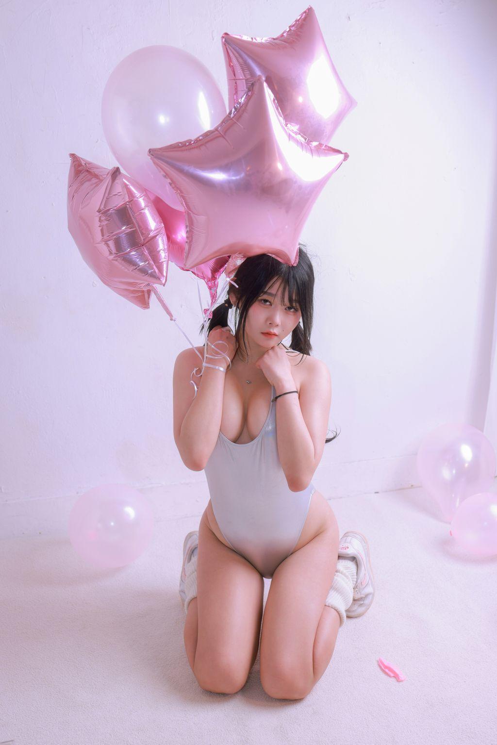 [Yo-U] Zia (지아): Vol.13 Valentine (136 photos )(102)