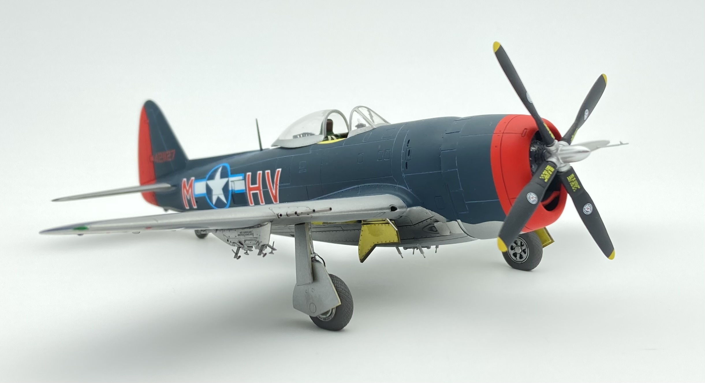 Premium Hobbies P-47D Battle of the Bulge 172 Kit de avión modelo de  plástico 130V – Yaxa Store