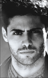 Matthew Daddario VXdTjWzg_o