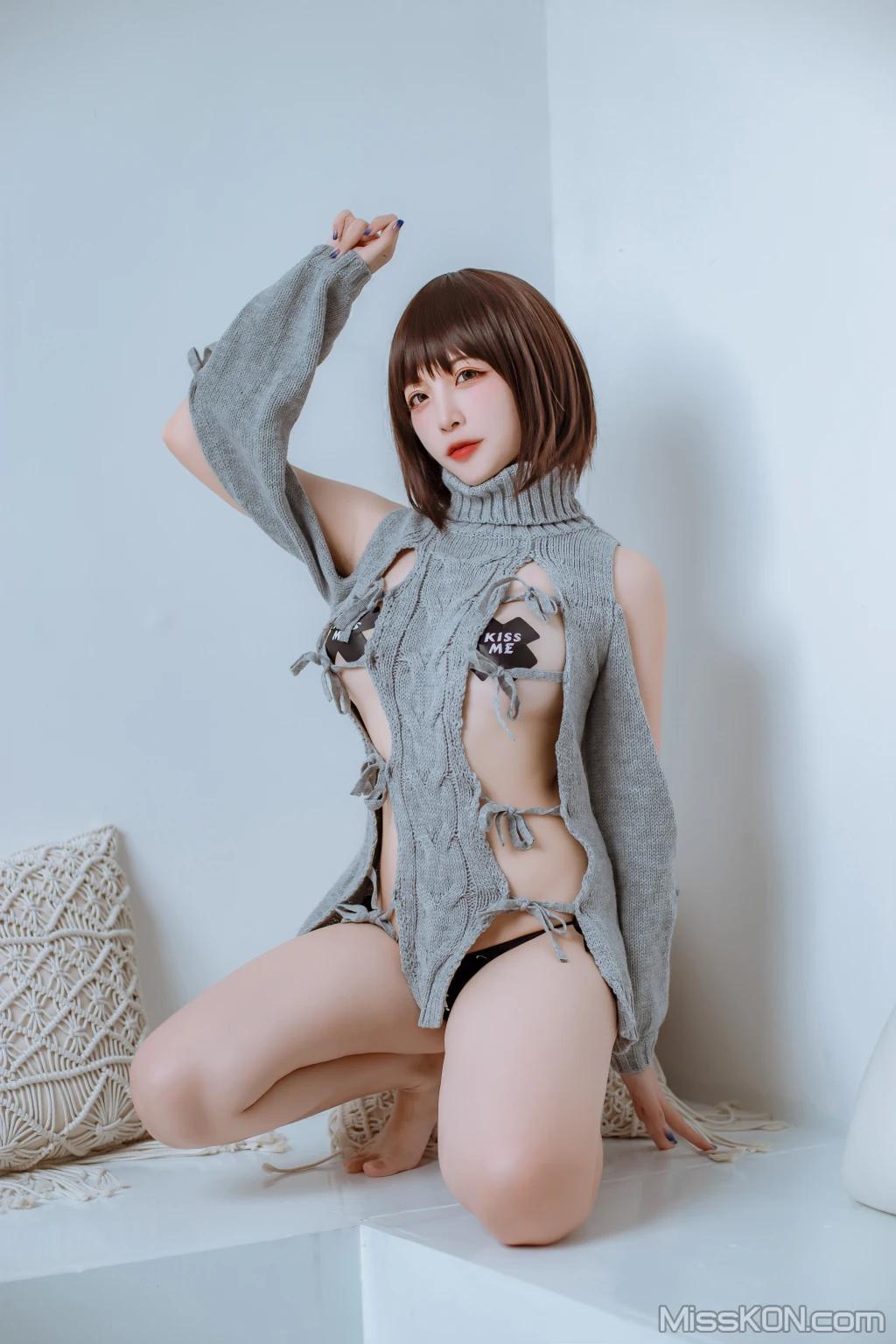 Coser@二佐Nisa: 私房洞洞毛衣 (66 photos )(9)