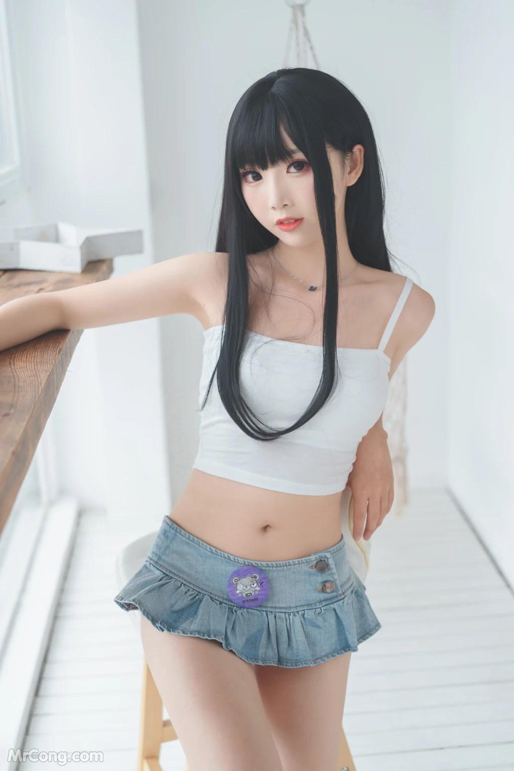 Coser@面饼仙儿 No.033: 可爱女友 (40 photos)