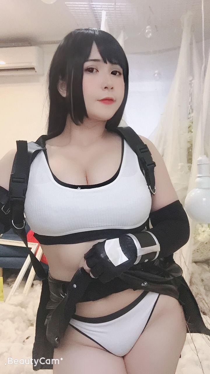 [网红COSER写真] Uy Uy – Tifa Lockhart 套图(15)