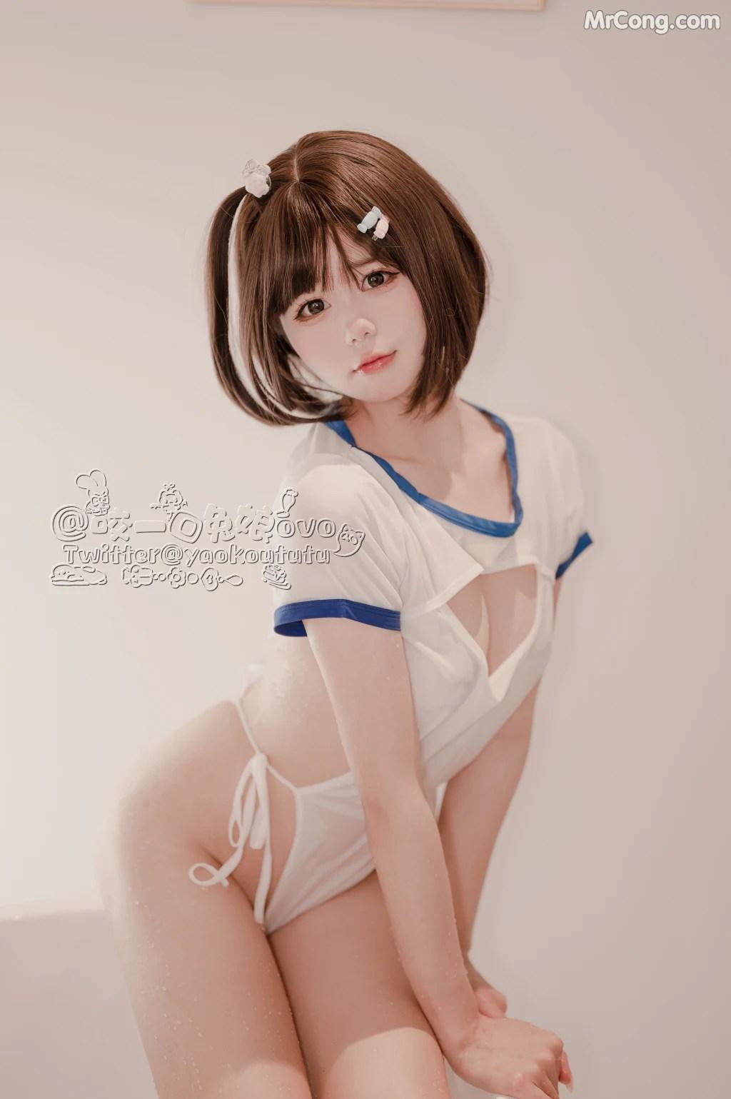 Coser@黏黏团子兔: 纯白欲缸 (57 photos)(41)