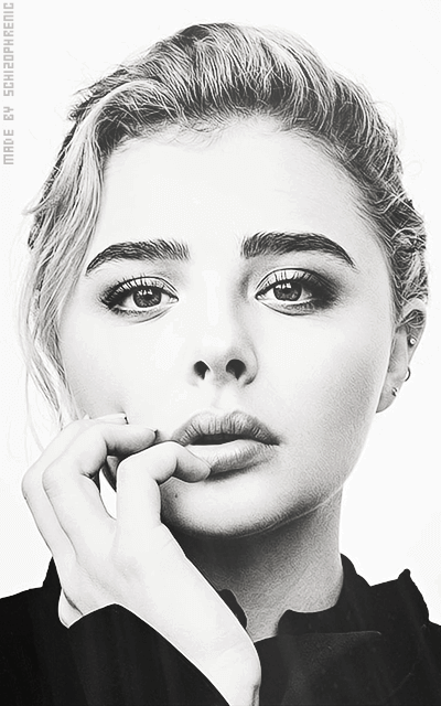 Chloë Grace Moretz KsKF9YoV_o