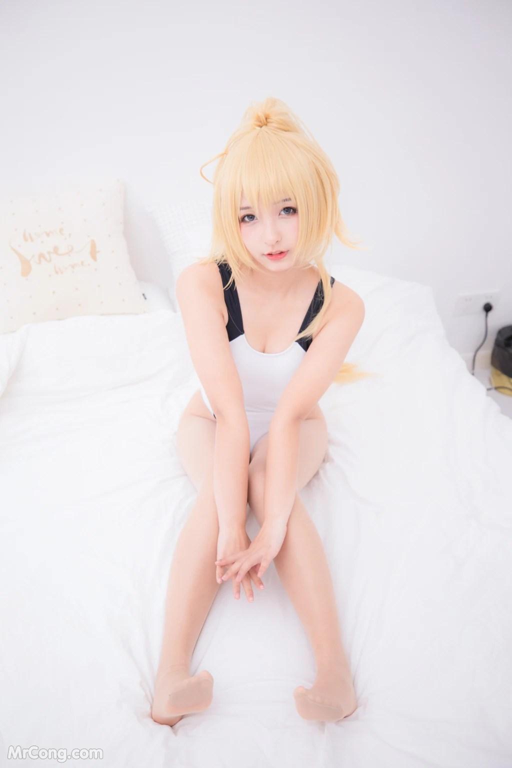 Coser@神楽坂真冬 Vol.036: 电子相册-白贞德《Swimingthedrea》(150 photos)(56)