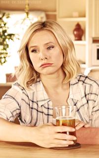 Kristen Bell - Page 3 COzBS5o7_o