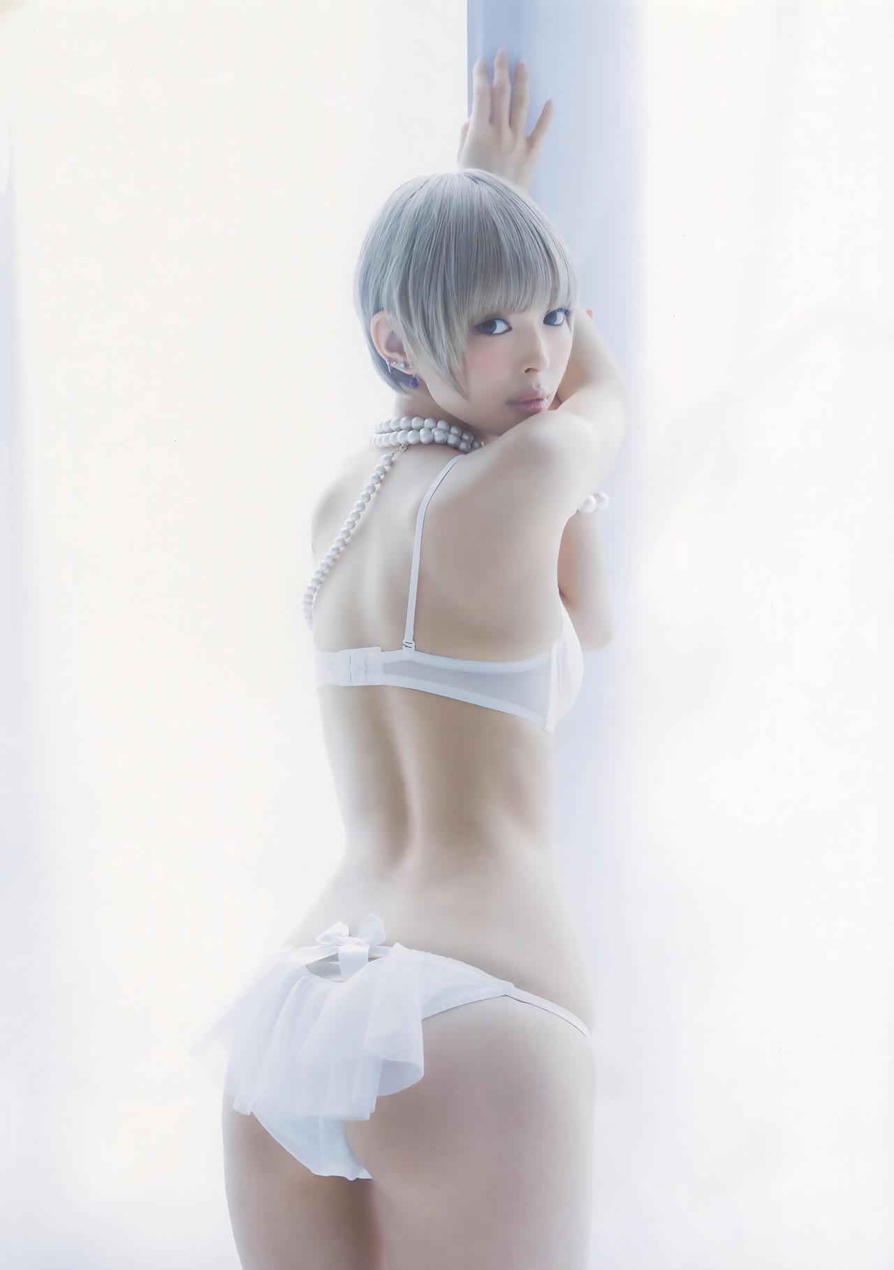 Moga Mogami 最上もが, 1st写真集 『MOGA』 Set.02(23)