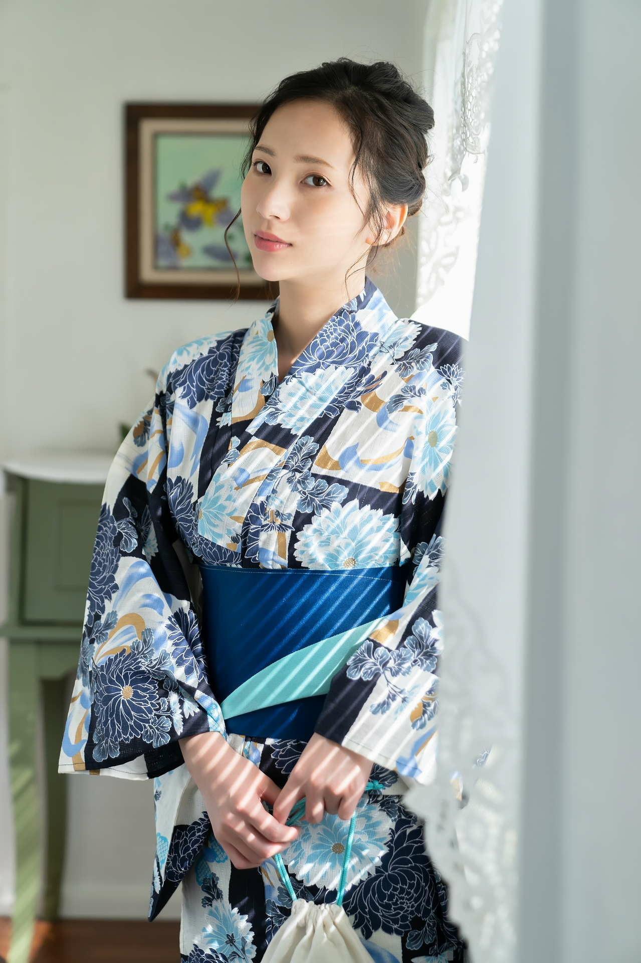 Miho Machiyama 街山みほ, idolpost 写真集 「煌めく紺碧の」 Set.02(3)