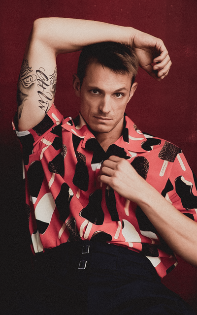 Joel Kinnaman WrO6bdM0_o