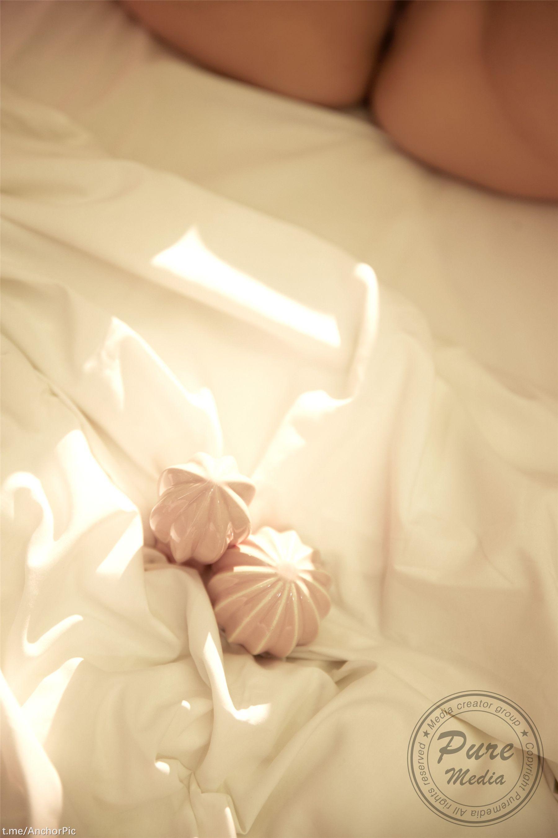 Pure Media Vol. 247 Riha(36)