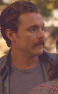 Clayne Crawford - Page 2 H5FSoS8G_o