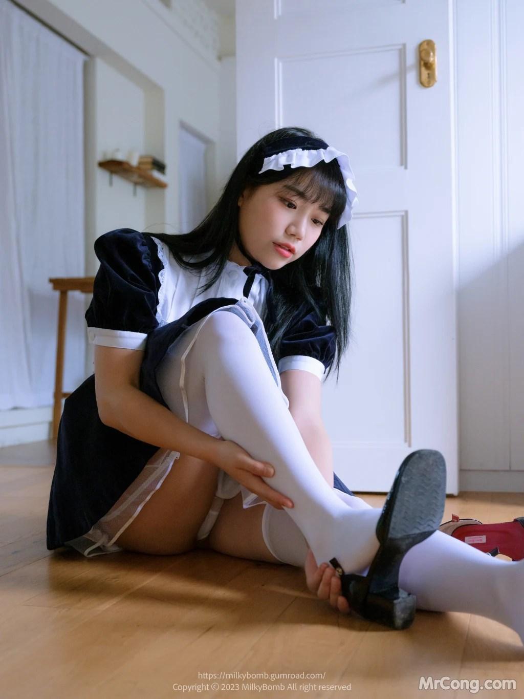 [MilkyBomb] Yui: Vol.3 Maid (291 photos )(92)
