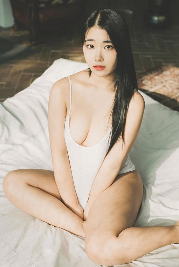 美女模特性感私房写真2(19)