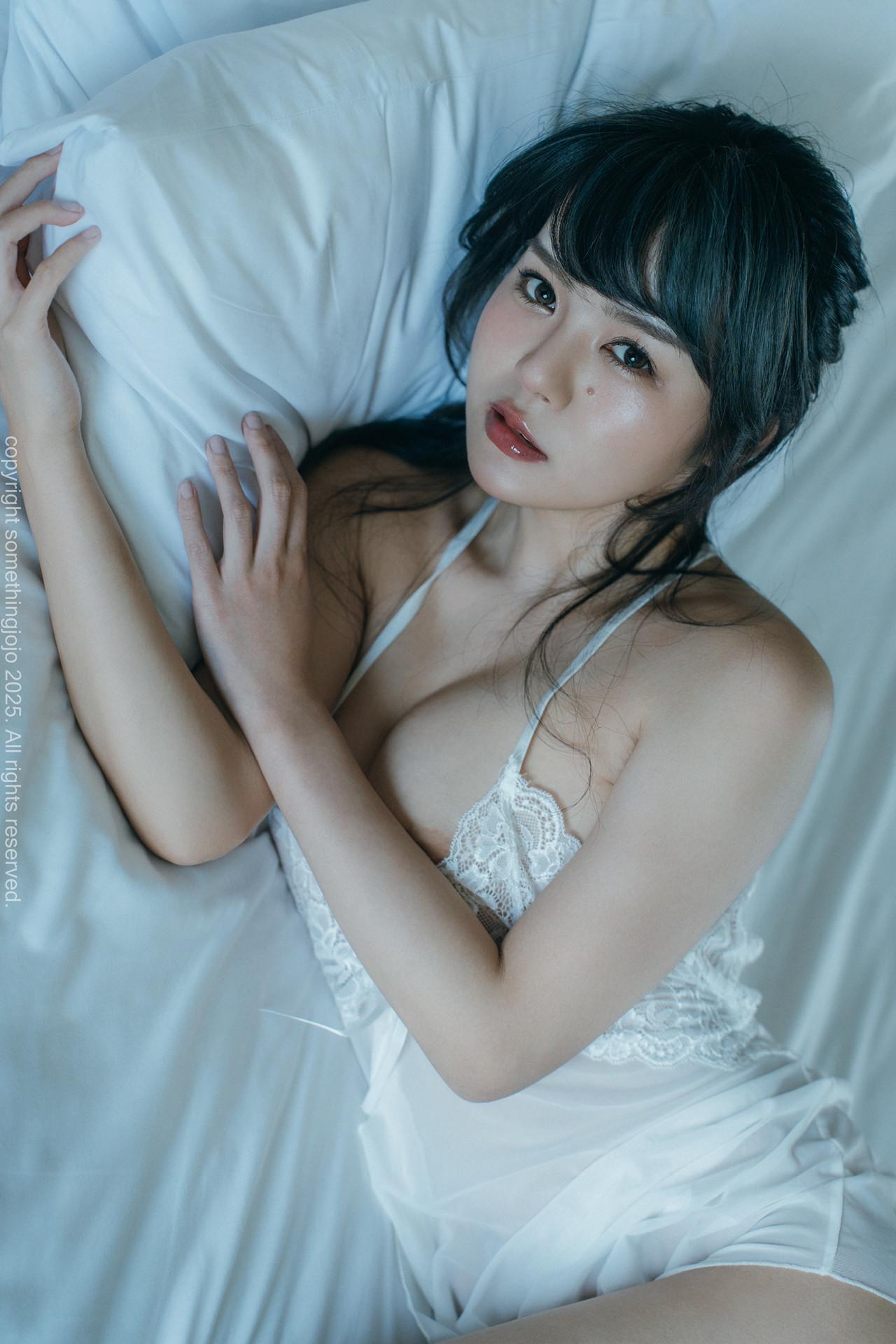 EIMI エイミ, デジタル写真集 「First Nude」 Set.02(11)