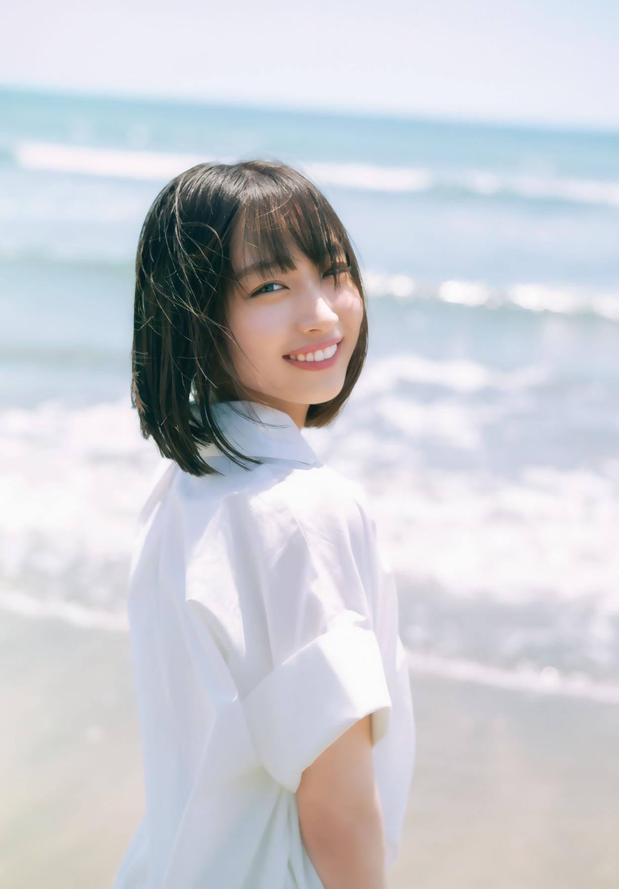 Manami Ono 大野愛実, Shonen Magazine 2025 No.34 (週刊少年マガジン 2025年34号)(5)