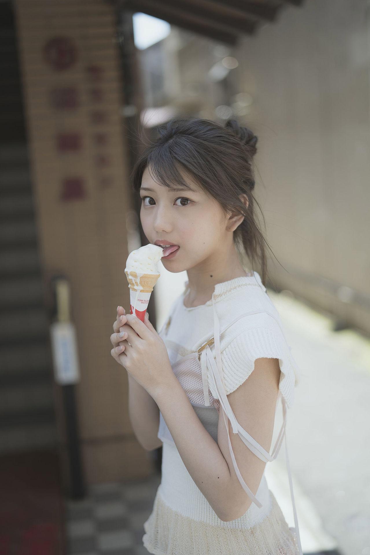 Mayumi Shiraishi 白石まゆみ, ヤンマガデジタル写真集 [グラから見るか？エモから見るか？] Set.01(9)