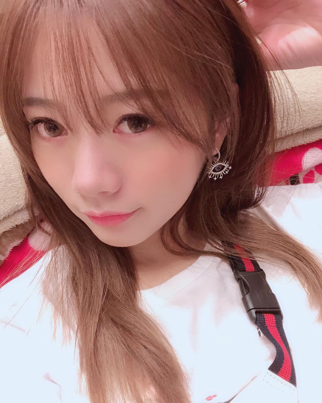 直播正妹—Yuri優里 YzqzYjxV o - 直播正妹—Yuri優里