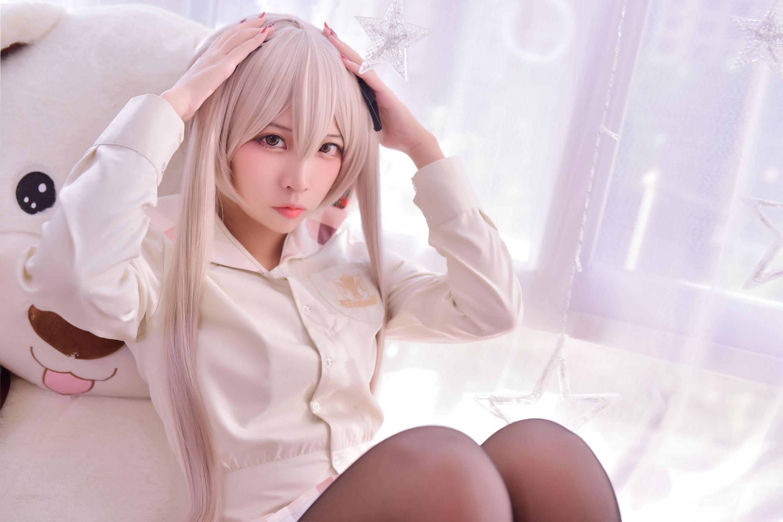 [Cosplay] 人气Coser二佐Nisa – 穹妹校服(40)