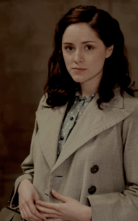 Sophie Rundle YzhAJkgc_o