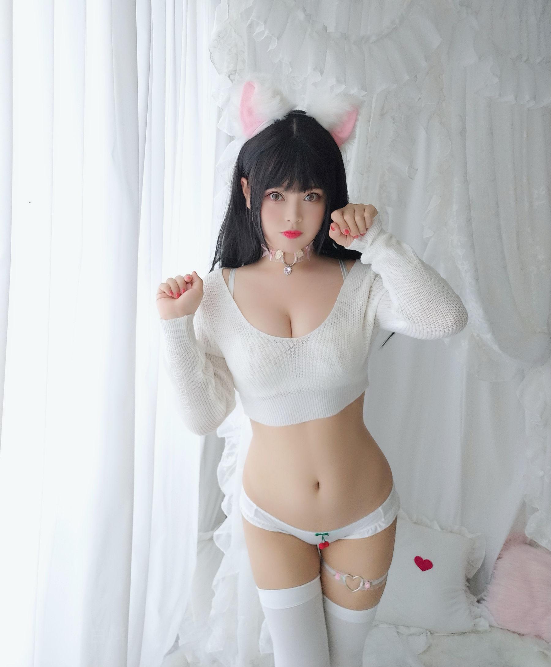 [COS福利] 萌系小姐姐-白烨- 《小奶猫》写真集(6)