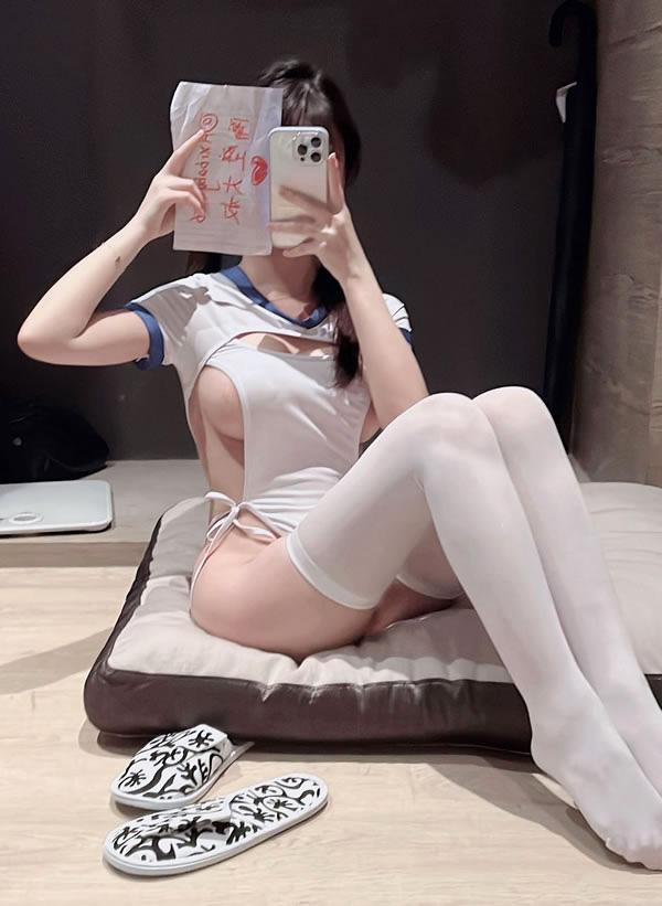 福利姬@上海阿西尺度私拍视图合集(6)