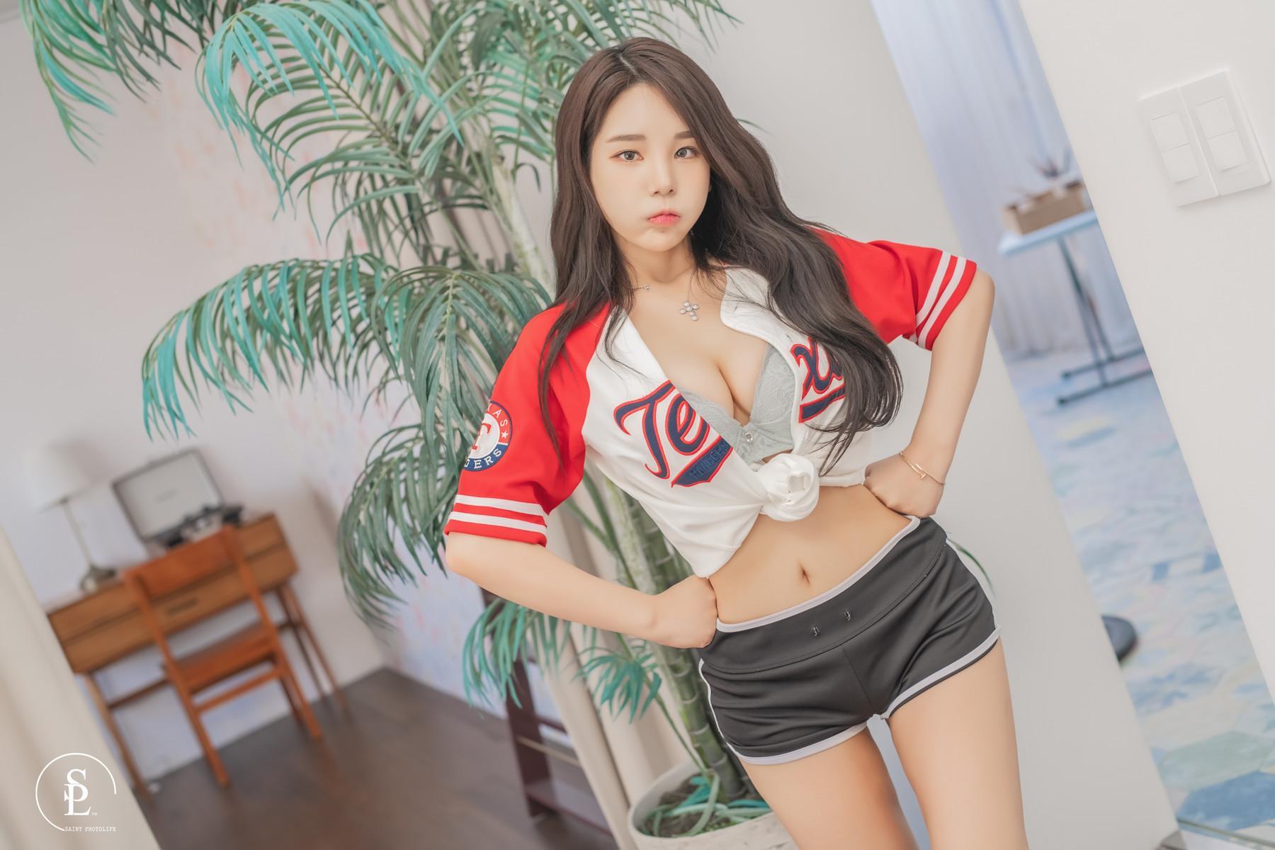 Zzyuri 쮸리, [SAINT Photolife] Homebody Set.01(7)