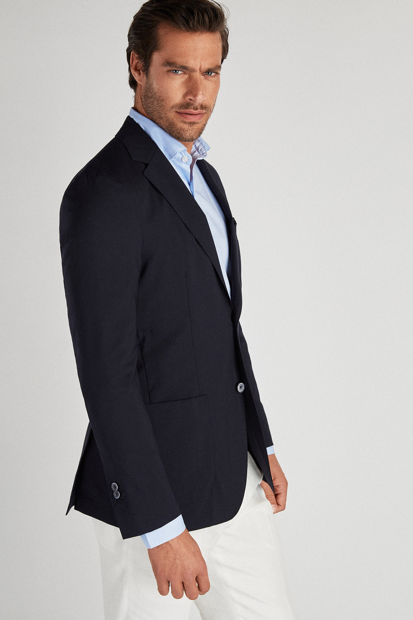 MALE MODELS IN SUITS: Gonçalo Teixeira for SACOOR