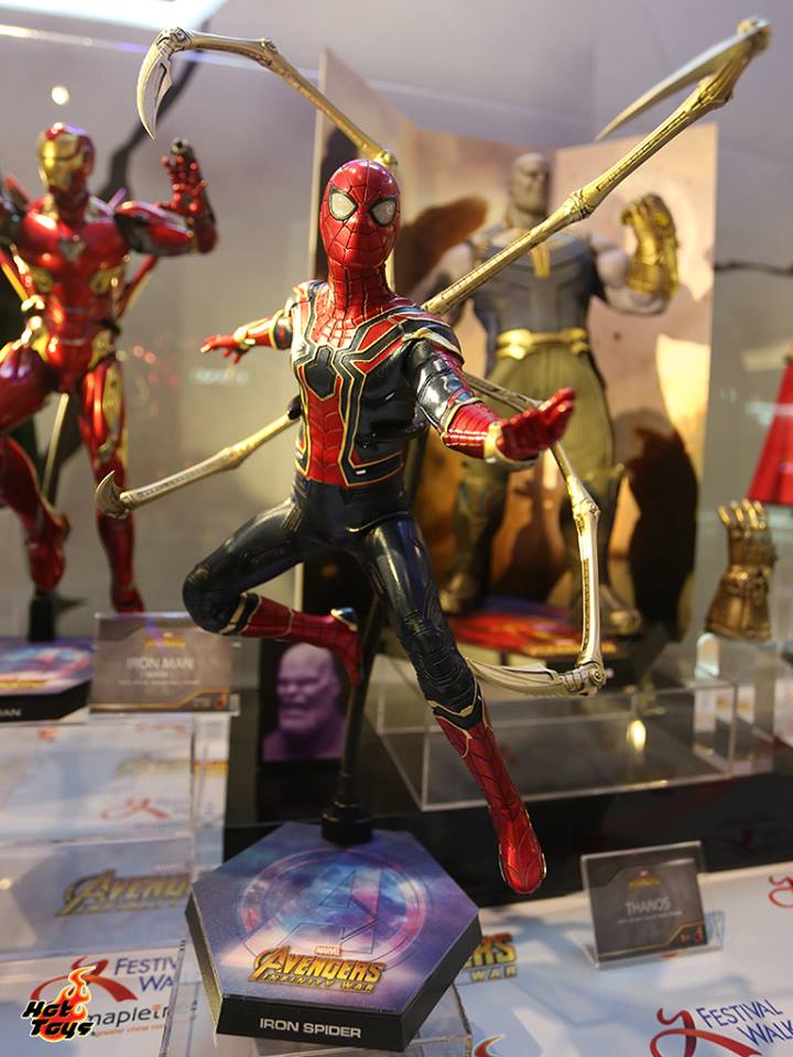 Exhibition Hot Toys : Avengers - Infinity Wars  VjLsx6hy_o