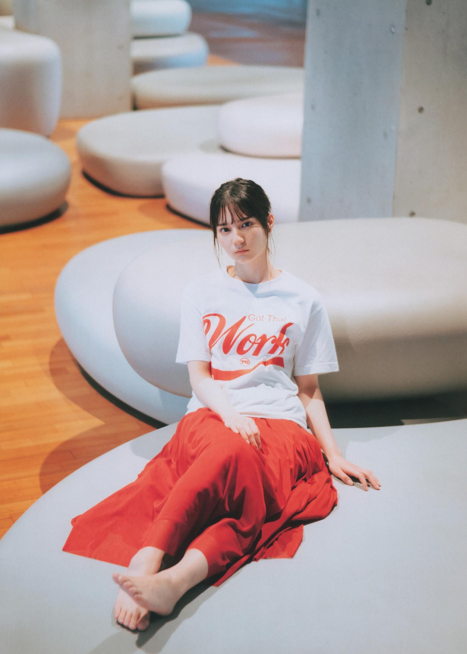 Nao Kosaka 小坂菜緒, B.L.T. 2022.11 (ビー・エル・ティー 2022年11月号)(5)