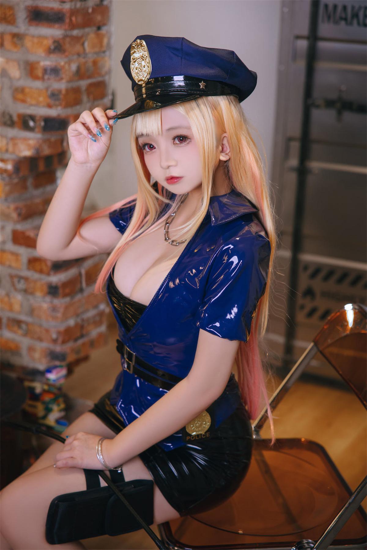 Cosplay 日奈娇 喜多川海梦女警(41)