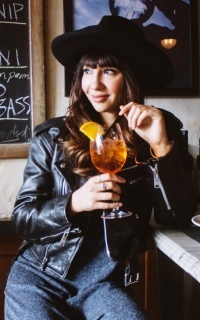 Jackie Cruz Y2XJXp4E_o