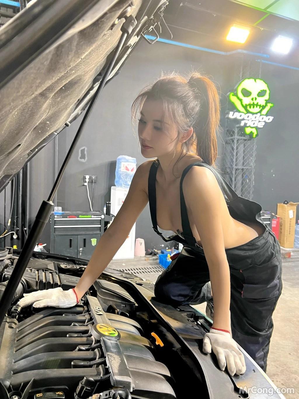 Jiu Shi A Zhu A (就是阿朱啊): 性感修理工 (119 photos )(111)