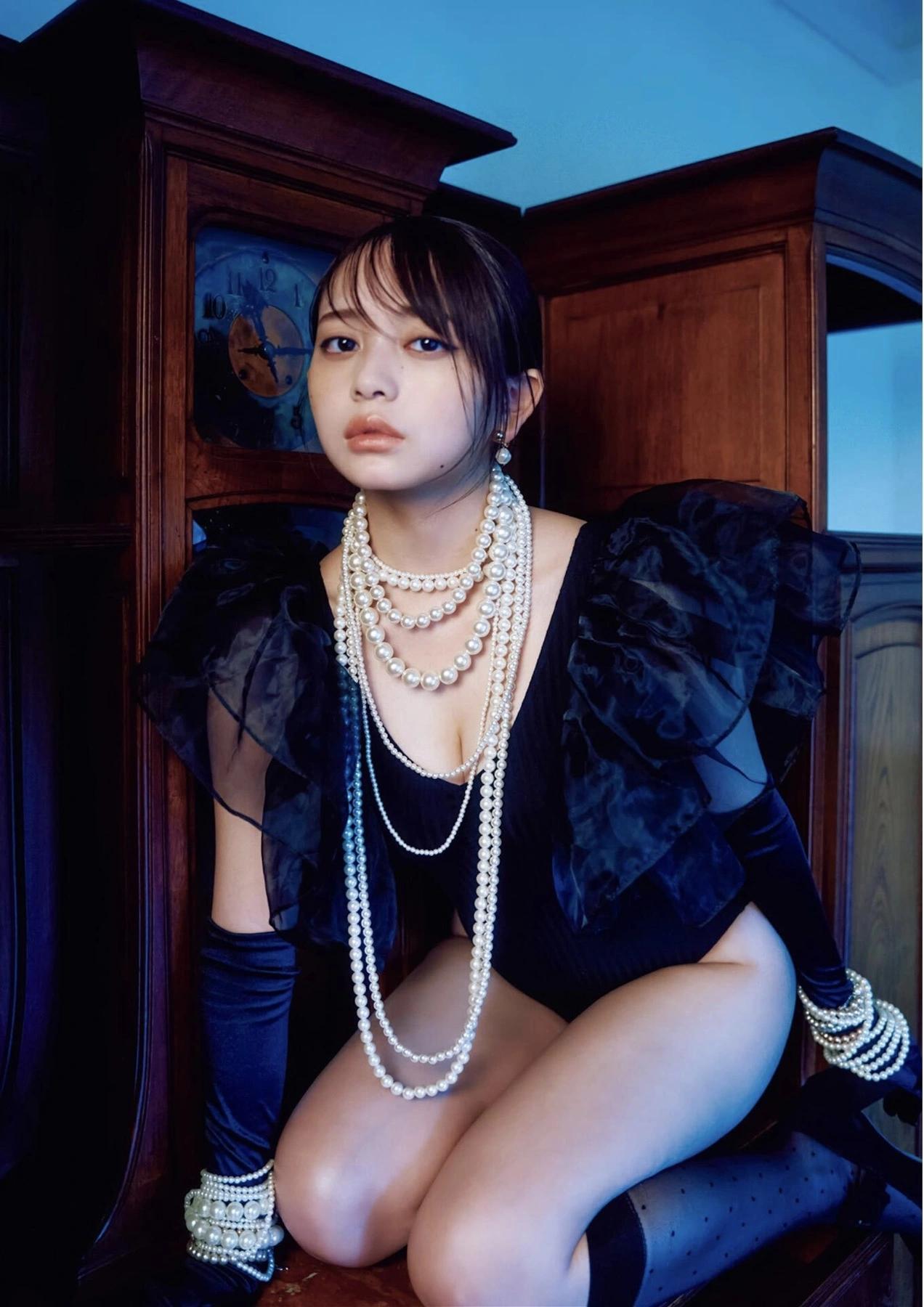 Mai Horai 蓬莱舞, B.L.T. 写真集 Monster Round 3(4)