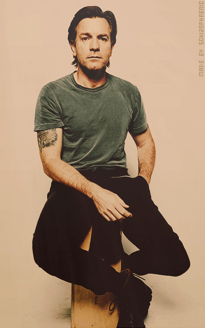 Ewan McGregor IzByp2JV_o