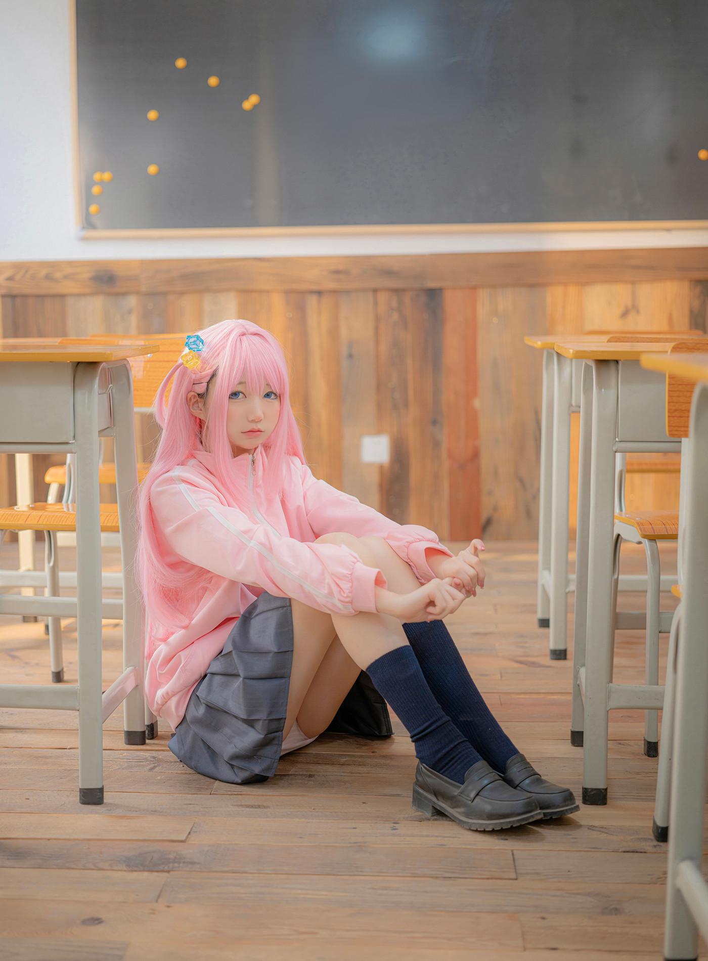 Cosplay Nagisa魔物喵 – ぼっち・ざ・ろっく(1)