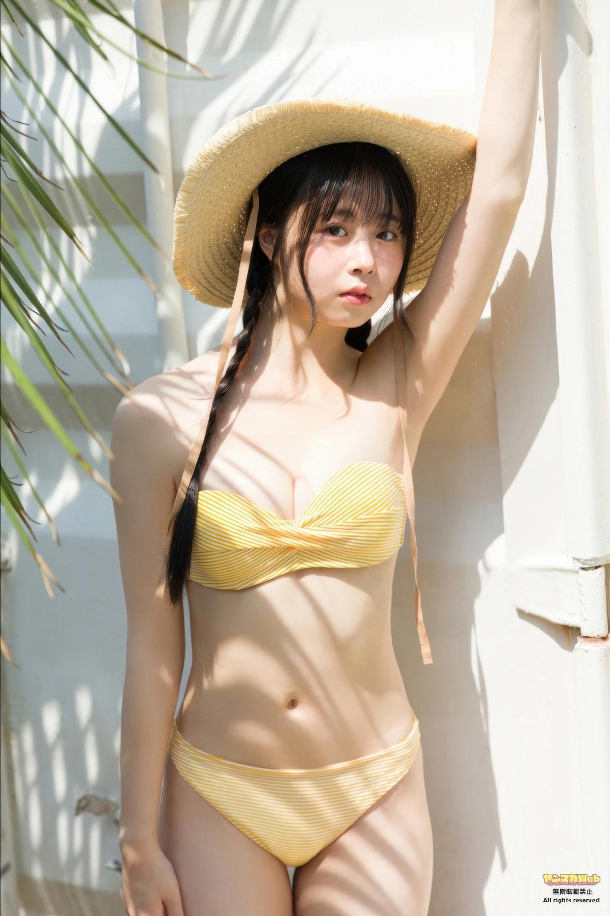 Rina Nakahata 中畑里捺, Young Magazine 2025 No.46 (ヤングマガジン 2025年46号)(7)