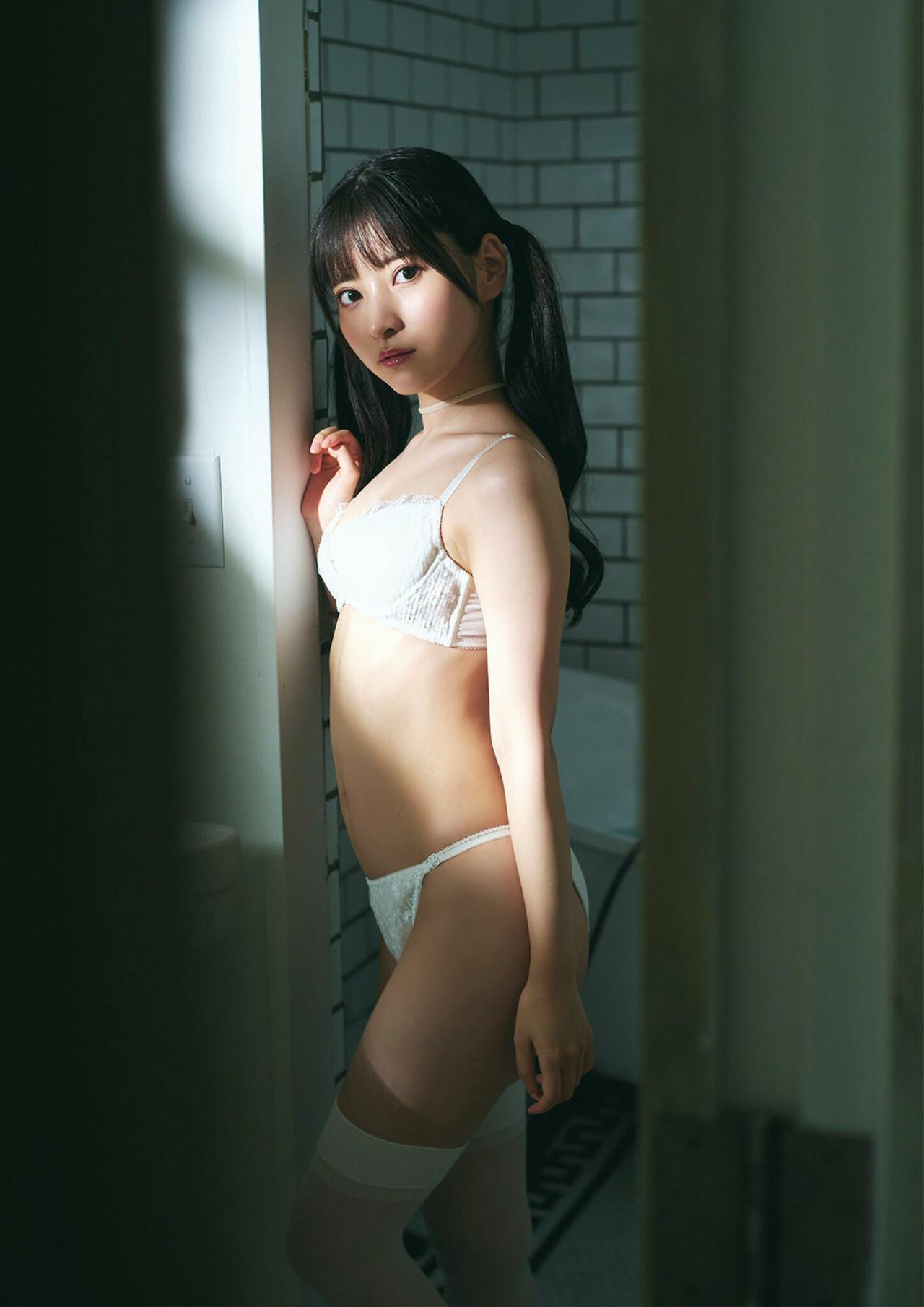 Rui Takanashi 小鳥遊るい, BRODYデジタル写真集 「春を忘れても━━」 Set.02(9)