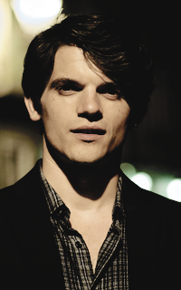 Edward Bluemel WARL8fBL_o