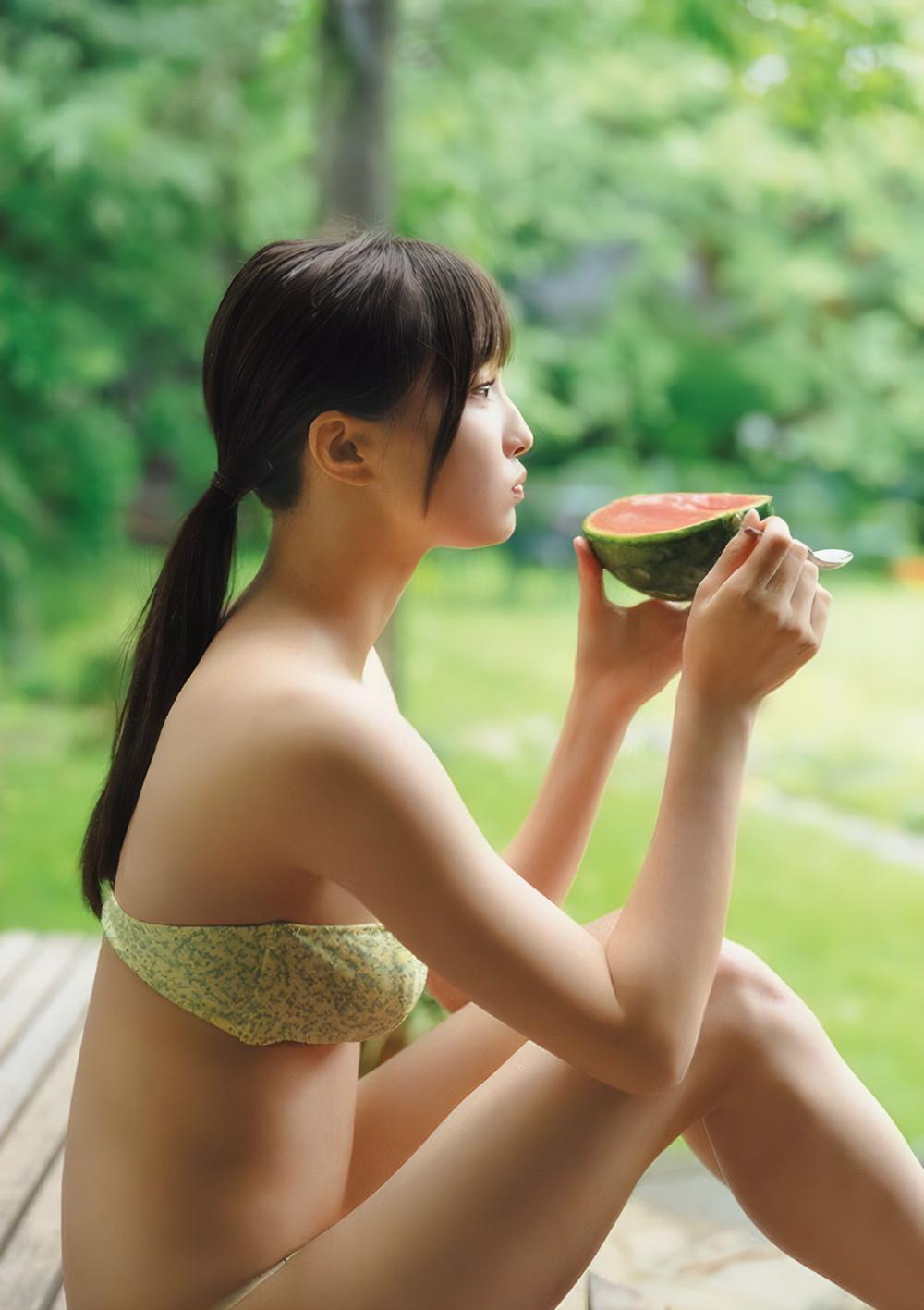 Natsuki Satonaka 里仲菜月, グラビアザテレビジョン Vol.73 (Gravure The Television Vol.73)(13)