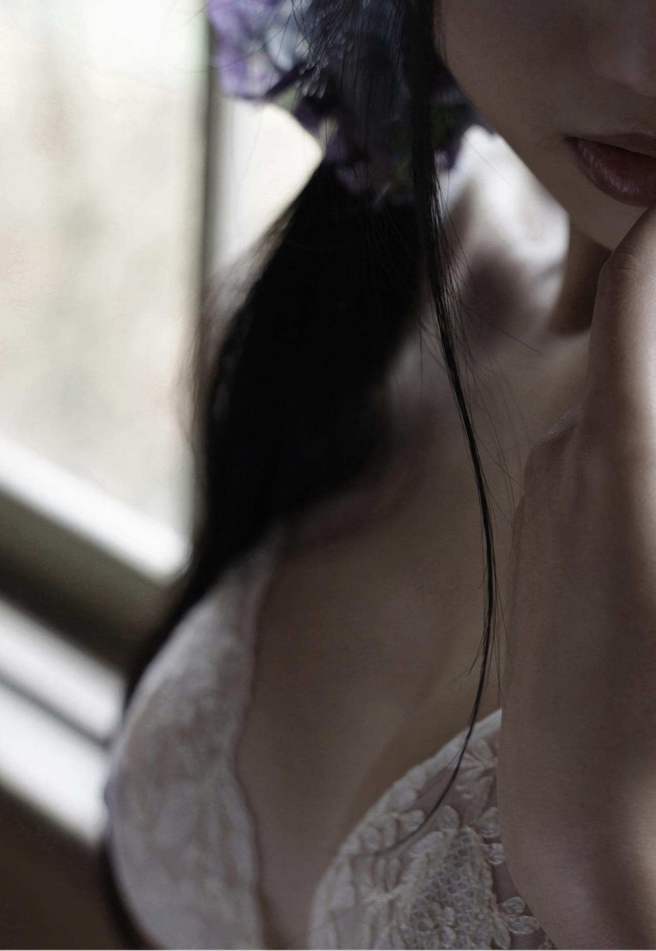 Mitsu Dan 壇蜜, デジタル写真集 蔵のなかの・・・ Premium Archive(13)