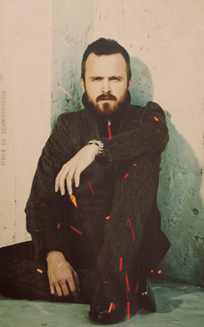 Aaron Paul 9inO2M6d_o